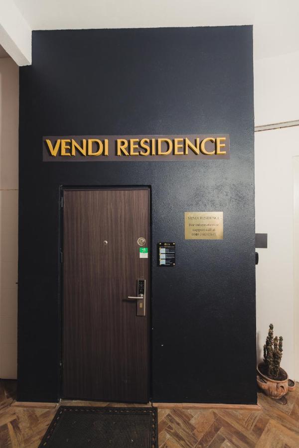 Vendi Grand Square Residence Sibiu Exteriör bild