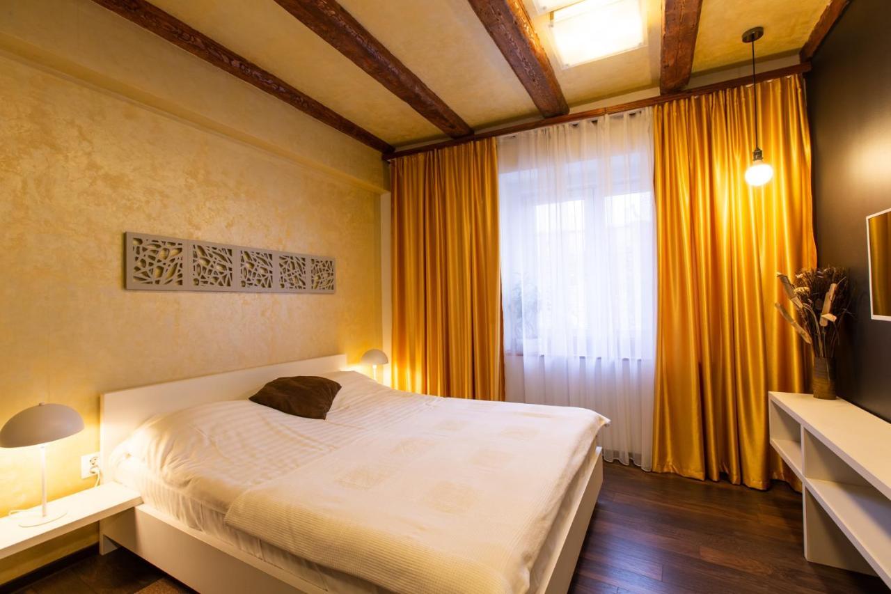 Vendi Grand Square Residence Sibiu Exteriör bild